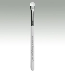 213. Кисть овальная укороченная для корректоров и консилеров, имитация козы Moonlight №10