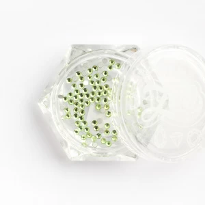 1124 Стразы стеклянные Light Green SS3 (1,3 мм), 100 шт