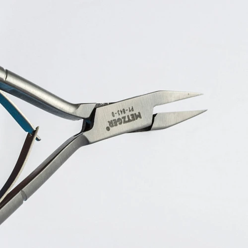 METZGER Щипцы для уголков PY-843-D-(10cm)-BJ